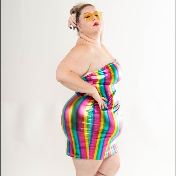 Plus size metallic shiny tube rainbow dress - Picture 6 of 7